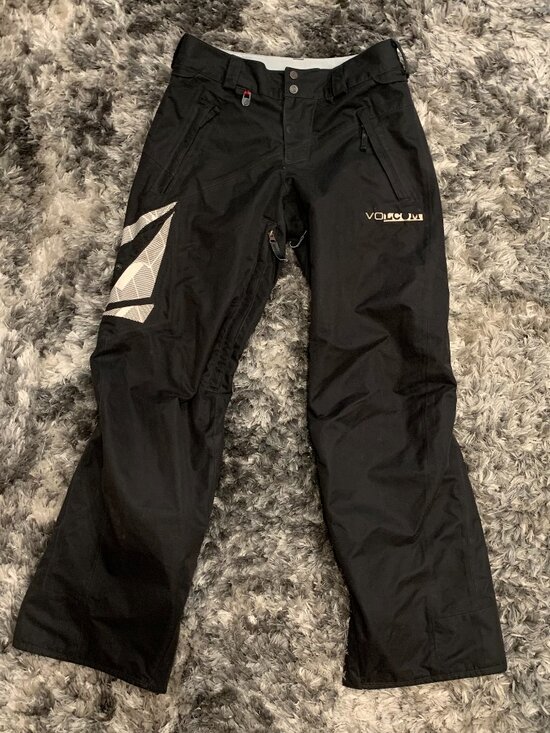 Volcom SQUALL Black Pants. Size small. Style H135701 - Picture 1 of 9